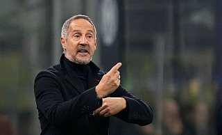 Laut Medien ist Adi Hütter nicht mehr Trainer in Monaco. (Archivbild) - Luca Bruno/AP/dpa