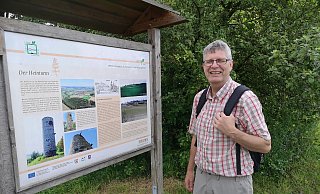 Markanter Platz: MdB Christian Haase am Heinturm. - Hermann Ludwig
