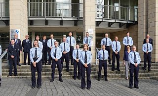 Polizei - Foto vor dem Kreishaus - Eike J. Horstmann