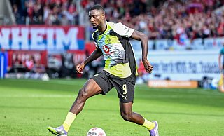 Guirassy soll am Dienstag wieder in Dortmund trainieren - Harry Langer/dpa