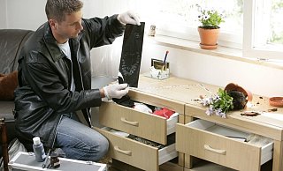 Die Polizei hat die Ermittlungen aufgenommen. - Symbolfoto: Polizeiliche Kriminalprävention