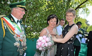 Jubiläumsfest mit Kaiserpaar bei Kaiserwetter - Karin Prignitz