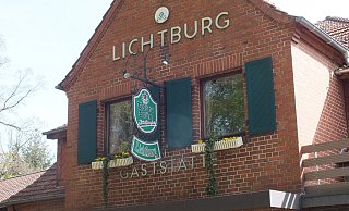 Diese alte Metallbeschriftung stammt noch aus dem Jahr 1952. - Karl-Heinz Tiemeier