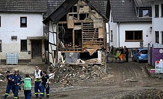 Bei Hochwasser starben 49 Menschen in NRW. - AFP (Symbolfoto)