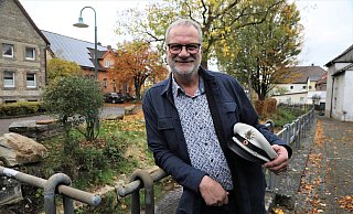 Er nimmt nicht den Hut, sondern die Mütze: Johannes Thonemann. - Simone Flörke