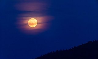 Wetteraussichten beim Erdbeermond sind gut. - Philipp von Ditfurth/dpa