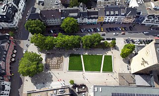 Ein Angstraum? Bürger schildern, dass sie sich zu bestimmten Zeiten auf und um den Konrad-Adenauer-Platz nicht mehr wohl fühlen. - Patrick Menzel