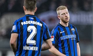 Kai Klefisch (r.) feierte gegen St. Pauli ein überraschend schnelles Startelf-Comeback und bot eine starke Leistung, war nach der 1:2-Niederlage aber sichtlich enttäuscht. - dpa