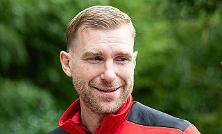 Per Mertesacker traut der DFB-Auswahl bei der EM viel zu. - Michael Matthey/dpa