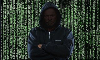 Betrüger sind mit einer neuen Masche im Kreis Herford unterwegs. - Pixabay