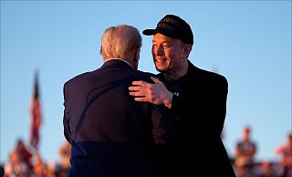 «Ich glaube, das ist die wichtigste Wahl unseres Lebens», sagt Musk. - Evan Vucci/AP