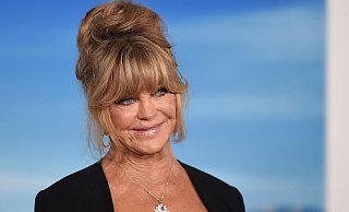 Goldie Hawn hält sich mit Trampolinspringen fit. (Archivbild) - Richard Shotwell/Invision/AP/dpa