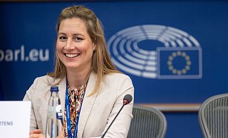 Verena Mertens ist seit Sommer 2024 Mitglied des Europäischen Parlaments. - Alexis Haulot/Europäisches Parlament