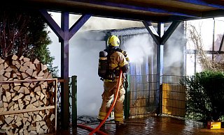 Ursache des Brandes ist ein hölzerner Schuppen. - Ralph Meyer