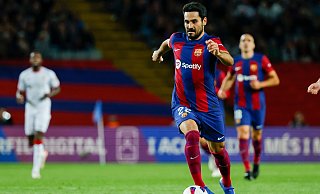 Ilkay Gündogan trifft mit dem FC Barcelona in der Champions League auf den SSC Neapel. - Joan Monfort/AP/dpa