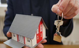 Am Paderborner Amtsgericht werden demnächst mehrere Wohnimmobilien zwangsversteigert. - Pixabay