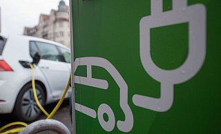 Die Förderung für den Kauf von E-Autos sollte eigentlich erst Ende des kommenden Jahres auslaufen. - Hendrik Schmidt/dpa