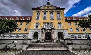 Finanziell steht Herford nicht sonderlich gut da. Die Lage ist angespannt. Zuletzt stand die Stadt kurz vor einer Haushaltssicherung. - Daniel Salmon