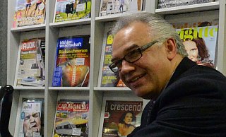 Besuch: Emin Özel (hier im Februar 2015) wird am 24. Februar 2016 eine Führung durch die Moschee des Islamischen Zentrums in Paderborn geben. - Marc Köppelmann