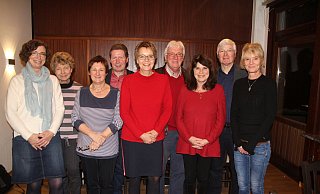 Der Vorstand. Das Volksbildungswerk zog während seiner Jahreshauptversammlung Bilanz und warf einen Blick auf die kommende Theatersaison 2020/21 - Klaus Frensing