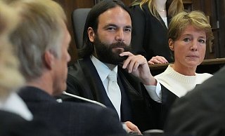 Im Prozess um die Entführung der Block-Kinder hat das Landgericht einen Befangenheitsantrag von Christina Block und fünf Mitangeklagten zurückgewiesen. - Marcus Brandt/Pool dpa/dpa