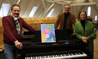 Markus Gotthardt (v. l.), Thomas Berning und Ina Siedlaczek von der Dommusik sind bei dem Projekt "Komm, sing mit!" federführend. - Holger Kosbab