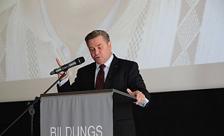 Der amtinhabende Bürgermeister Tim Kähler (SPD) ist stolz auf seine bisherige Investitionspolitik. - Jan-Henrik Gerdener