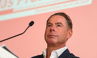 Mathias Düsterdick, Vorstandsvorsitzender der Gerchgroup AG Düsseldorf, wirbt um Besonnenheit. - Arne Dedert/dpa