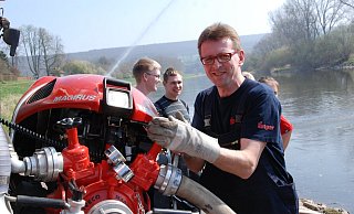 Höhere Anerkennung: Auch Gerätewarte bekommen mehr Geld. Hier Thomas Wendtker aus Albaxen. - Thomas Kube