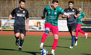 Fichtes Tanju Dalgic (am Ball) erzielte in der Kreisliga A 43 Treffer und geht nun in der Bezirksliga auf Torejagd. - Andreas Zobe Fichtes Tanju Dalgic (am Ball) erzielte in der Kreisliga A 43 Treffer und geht nun in der Bezirksliga auf Torejagd. - Andreas Zobe