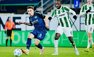Paderborns Winterneuzugang Marvin Mehlem (l.) sorgte gegen Münster erneut für das erlösende 1:0. SCP-Leihgabe David Kinsombi zeigte eine gute Leistung, stand aber am Ende mit leeren Händen da. - BESIM MAZHIQI