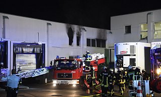 In einer Lagerhalle war das Feuer ausgebrochen. - Andreas Eickhoff