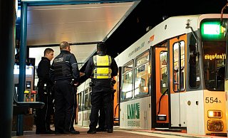 Die Polizei ermittelte nach dem Unfall an der Haltestelle Milse. - NW
