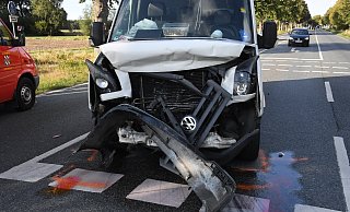 Dieser Transporter konnte trotz Vollbremsung den Unfall nicht mehr verhindern. - Andreas Eickhoff