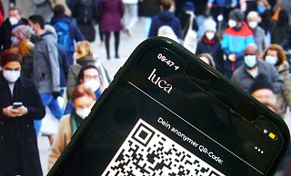 Die App Luca soll digitale Kontaktnachverfolgung ermöglichen. - picture alliance / SVEN SIMON