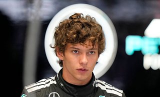 Kimi Antonelli stellt sein Profilbild auf Schwarz nach schwerer Hetze im Netz. - Luca Bruno/AP/dpa