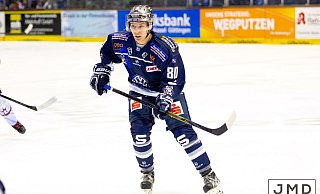 Spielt ab jetzt für den Herforder EV: Der 21-jährige Lasse Bödefeld. - JMD Sport&Event Photographie