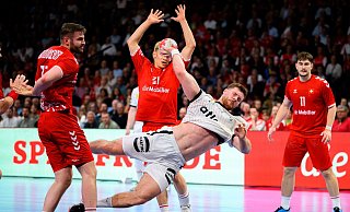 Kapitän Johannes Golla fehlt dem DHB-Team gegen die Türkei. - Marco Wolf/dpa