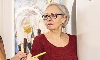 Eine Rentnerin aus Werl wird Opfer eines Buchbetrugs. - (Symbolbild): Polizeiliche Kriminalprävention der Länder und des Bundes