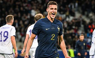 War im Testspiel gegen Schottland zweimal erfolgreich: Frankreichs Benjamin Pavard. - Matthieu Mirville/ZUMA Press Wire/dpa
