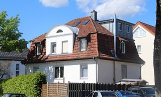 Das Haus in der Alleestraße in Bad Driburg, wo sich der tragische Vorfall ereignet hat. - Burkhard Battran