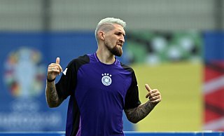 Robert Andrich hält sich an die Regeln. - Federico Gambarini/dpa