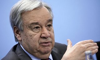 «Ich denke noch immer, dass es nicht passiert. Aber wenn es passiert, wäre es eine Katastrophe»: António Guterres. - Foto: Michael Kappeler/dpa/Archiv
