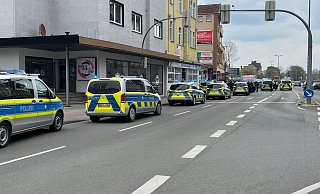 Die Polizei zeigt Präsenz. - Patrick Schwemling