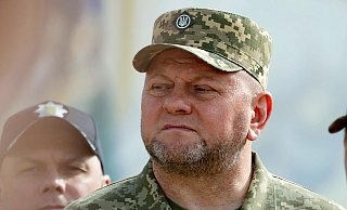 Bei seinen Soldaten und in der Bevölkerung war Walerij Saluschnyj äußerst beliebt. - Uncredited/Ukrainian Presidential Press Office/AP/dpa