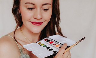 Anne-Marie Engel macht unter dem Namen „Segensbringer“ Kunst. Die 31-Jährige kann mittlerweile davon leben. - Anne-Marie Engel