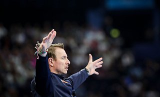 Trainer Filip Jicha und der THW Kiel spielten in Leipzig. - Christian Charisius/dpa
