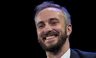 Will nicht mehr: Jan Böhmermann verkündet Rückzug aus dem Rennen um die SPD-Spitze. - picture alliance/dpa