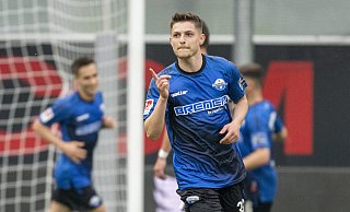 So jubelte SCP-Akteur Florent Muslija am 6. Mai über sein Traumtor beim 2:0-Heimsieg gegen Sandhausen. An diesem Sonntag gibt es nun ein Wiedersehen mit dem Kontrahenten aus der Kurpfalz. - picture alliance/dpa