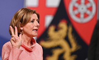 Malu Dreyer (SPD) ist erneut zur Ministerpräsidentin des Landes Rheinland-Pfalz gewählt worden. - Foto: Arne Dedert/dpa POOL/dpa